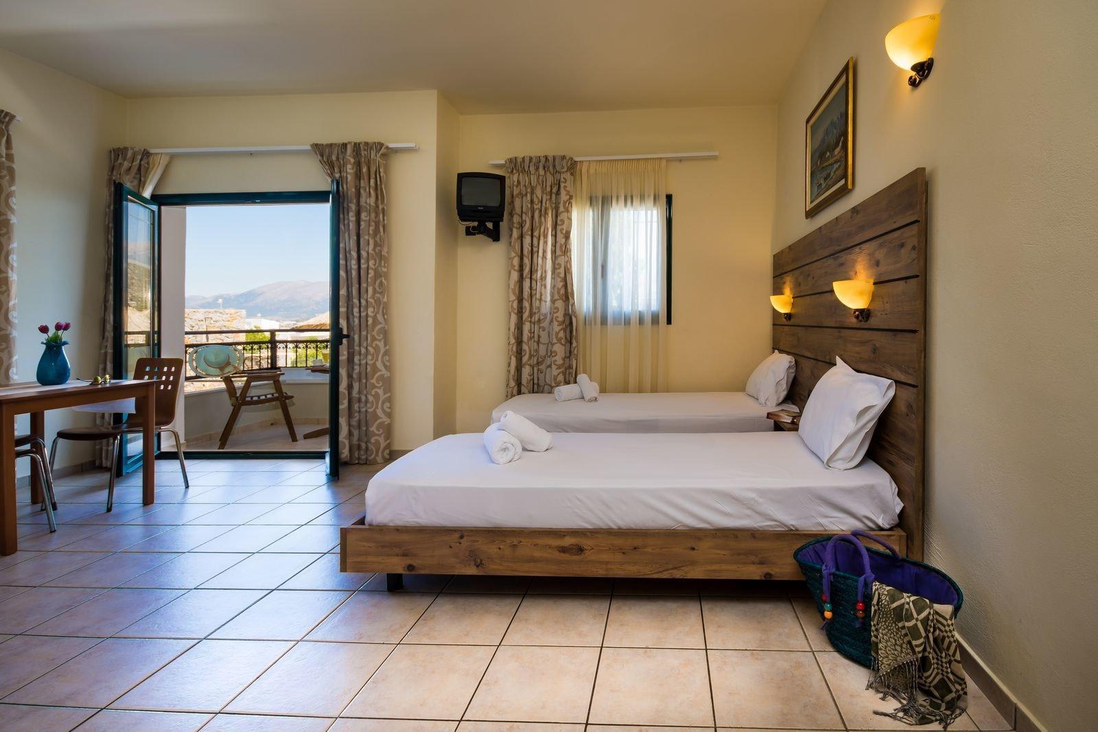 Dias Hotel & Apts Stalís Ngoại thất bức ảnh